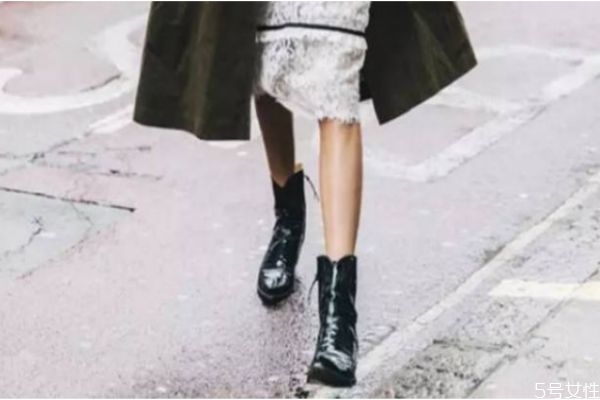 马丁靴怎么挑选,马丁靴什么牌子好看 马丁靴怎么挑选,马丁靴什么牌子好看