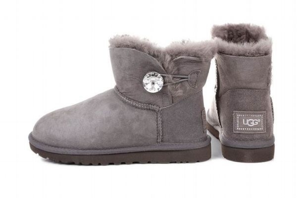 买雪地靴需要注意什么,怎么买雪地靴