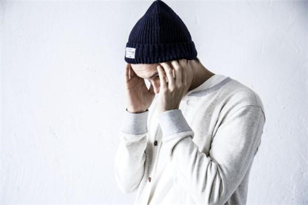 冷帽怎么戴好看男,今年冬天最流行的帽子