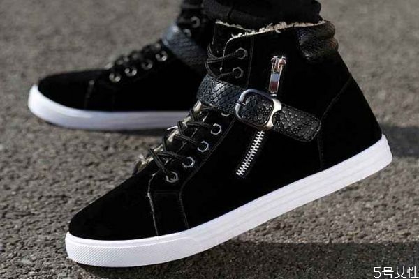 女生高帮板鞋怎么搭配,女生高帮板鞋搭配图片