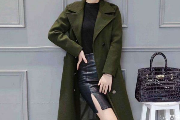 什么衣服颜色显瘦,冬天显瘦的衣服