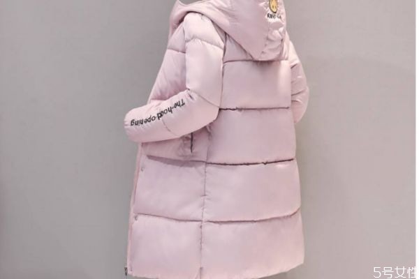 羽绒服衣服有静电贴身怎么办,穿羽绒服有静电怎么办