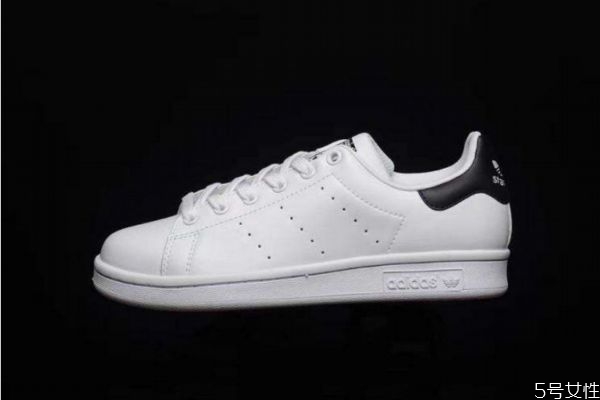 怎样清洗白鞋的小妙招,如何洗小白鞋又白又干净