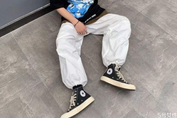 鞋子内部发霉能穿吗,鞋子内部发霉能穿吗儿童舞蹈鞋