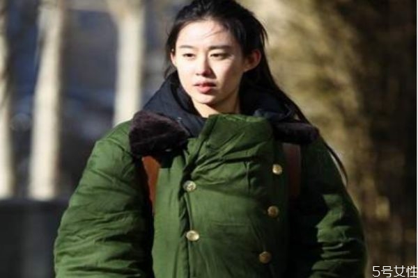 军大衣怎么叠成豆腐块视频,军大衣怎么叠成豆腐块 军大衣怎么叠成豆腐块视频,军大衣怎么叠成豆腐块