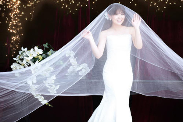 婚纱里穿塑身衣好吗,穿婚纱可以穿塑身衣吗