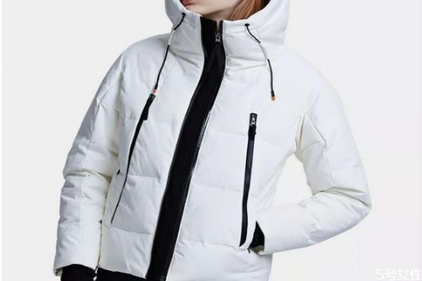 羽绒服和棉服的区别哪个保暖,羽绒服和羽绒棉服的区别 羽绒服和棉服的区别哪个保暖,羽绒服和羽绒棉服的区别