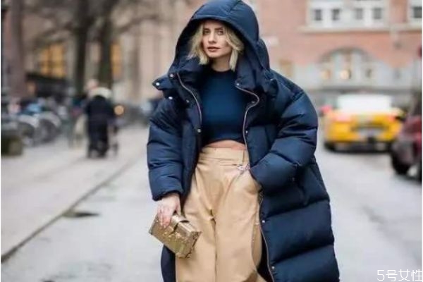 羽绒服上的霉点怎么去除小窍门,羽绒服上的霉点怎么去除