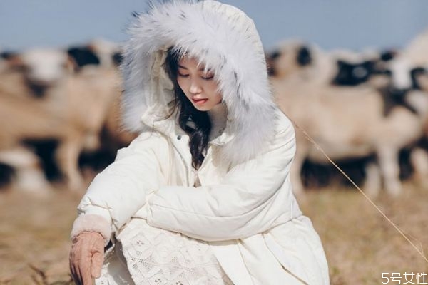 一般多少度开始穿羽绒服,一般多少度的时候穿羽绒服