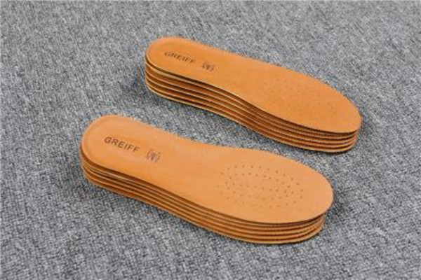 如何选择鞋垫才正确?,买的鞋子需要垫鞋垫么