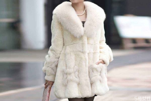 兔毛皮草怎么保养,如何清洗兔毛皮草