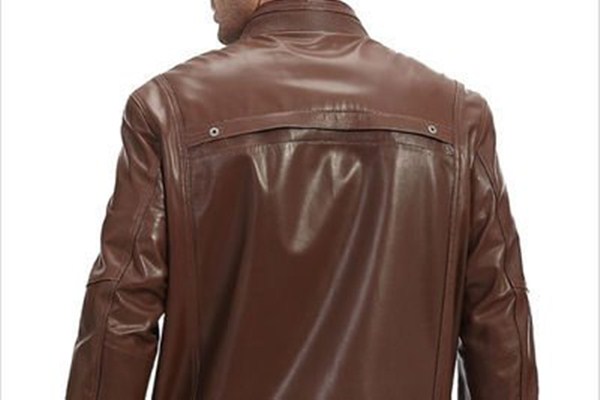 男生皮夹克搭配,男士皮夹克内搭什么好看