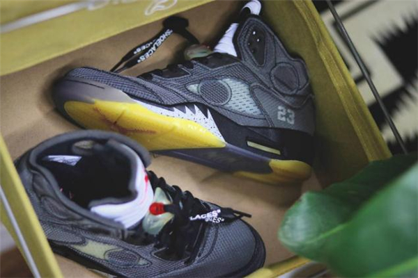 ow联名aj5多少钱,aj5联名ow发售价 ow联名aj5多少钱,aj5联名ow发售价