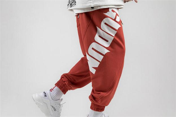 红色 rap,嘻哈风音乐