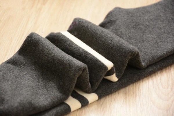 保暖裤为什么会拧缝子,裤腿缝穿着就歪了