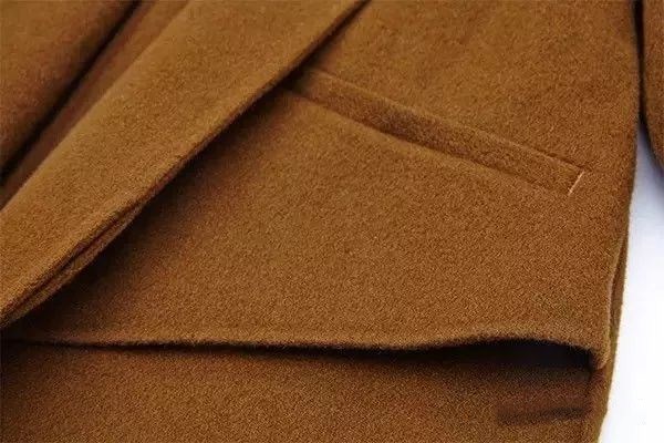 羊毛大衣怎么防缩水,羊毛呢大衣缩水补救方法