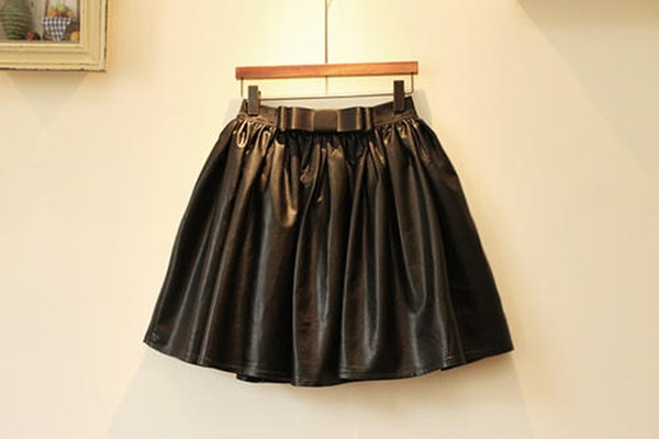 皮裙染色了怎么洗掉,皮裙染色去除小窍门