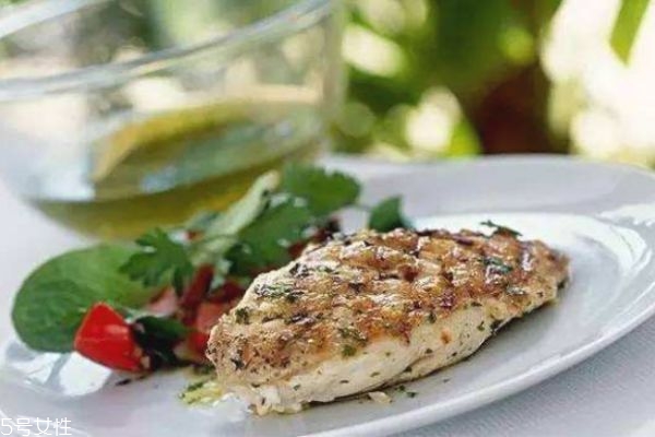 健身吃鸡肉的好处,健身吃鸡肉好吗 健身吃鸡肉的好处,健身吃鸡肉好吗