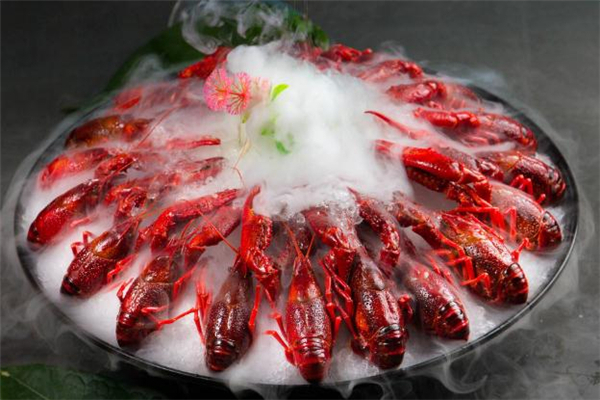 纹眉后吃小龙虾会怎样,纹眉后吃了虾会怎么样