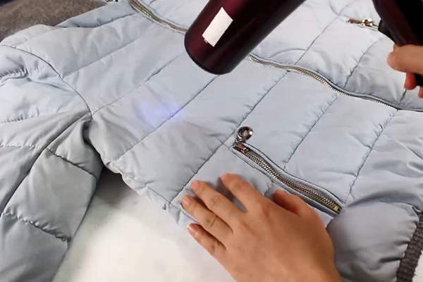 为何羽绒服洗后会成团,为什么羽绒服干洗之后羽毛成团 为何羽绒服洗后会成团,为什么羽绒服干洗之后羽毛成团