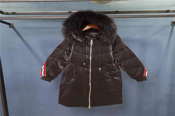 羽绒服可以用真空压缩袋收纳吗,羽绒服放真空压缩袋里好不好