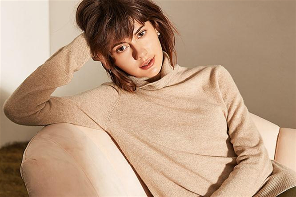 羊绒衫怎么挂不变形,羊绒毛衣挂变形了怎么办