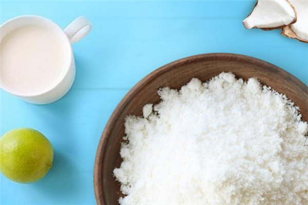 椰子粉什么人不能喝,椰子粉什么人不能喝小心以下人群