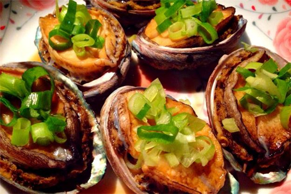 鲍鱼去壳的方法,鲍鱼去壳的做法有哪几种 鲍鱼去壳的方法,鲍鱼去壳的做法有哪几种