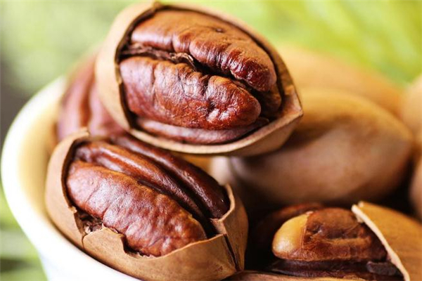 碧根果吃多了会怎样?,吃碧根果好吗 碧根果吃多了会怎样?,吃碧根果好吗