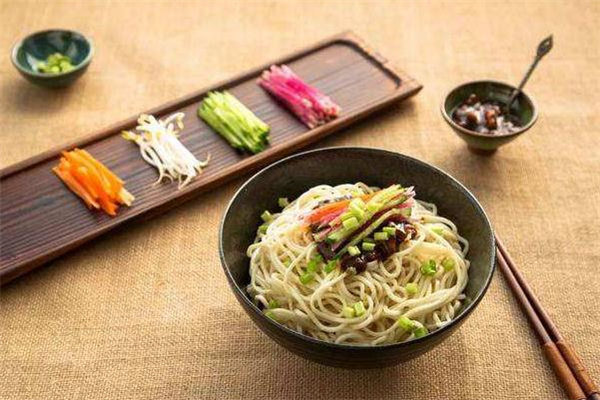 夏至吃面条的寓意,夏至吃面条的说法