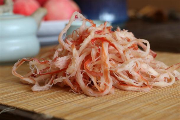 鱿鱼丝热量是多少,鱿鱼丝热量是多少大卡