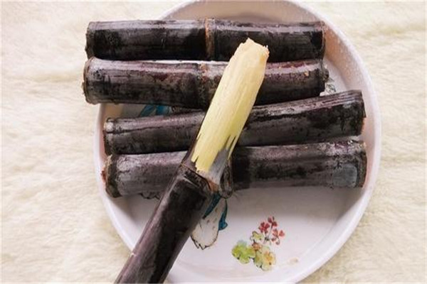 吃了变红甘蔗怎么办,甘蔗变红是不是不能吃了