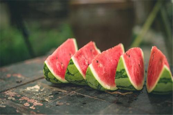 西瓜能加热吗,西瓜加热吃有什么好处