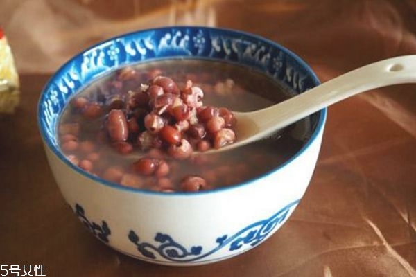 薏米红豆粥的功效和作用及禁忌,薏米和红豆作用和功效