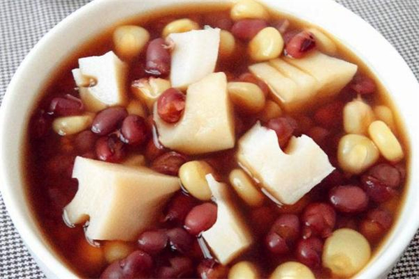 红豆汤和绿豆汤哪个好喝,红豆汤和绿豆汤哪个好消化