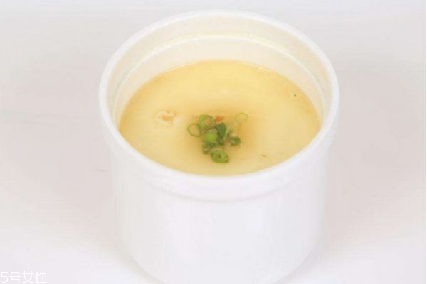 宝宝吃鸡蛋羹最佳时间是几点,宝宝吃鸡蛋羹最佳时间一天
