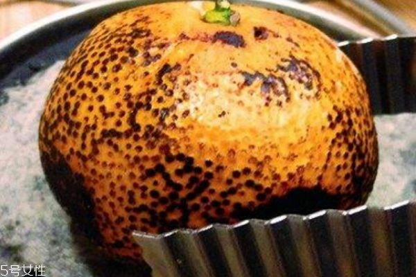 烤橘子吃肉还是皮,烤橘子吃皮还是吃肉