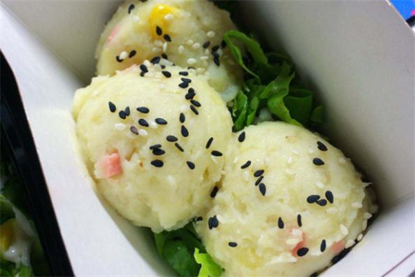 黄油牛奶土豆泥的做法,牛奶土豆泥的做法