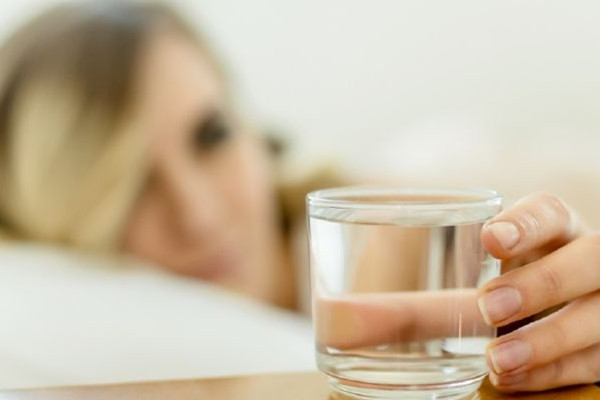 什么是蒸馏水怎么制作,什么是蒸馏水和纯净水