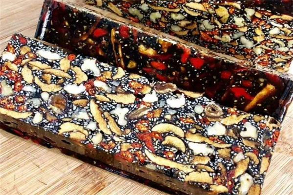 阿胶糕发霉了怎么处理,阿胶糕发霉了怎么回事