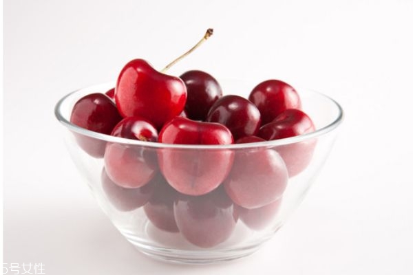 如何快速去除樱桃核,樱桃核怎么去掉 如何快速去除樱桃核,樱桃核怎么去掉