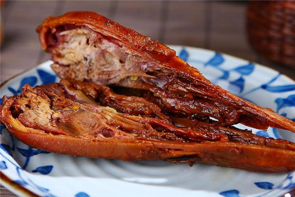 鸭脑吃了好不好,吃鸭脑有什么好处