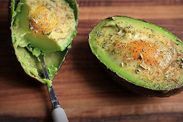 牛油果功效和作用及禁忌症,牛油果功效作用和主治 牛油果功效和作用及禁忌症,牛油果功效作用和主治