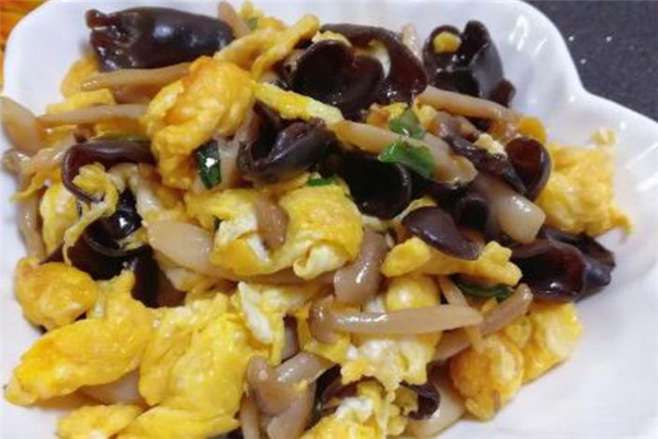 蟹味菇炒鸡蛋的做法大全,蟹味菇炒鸡蛋的做法窍门 蟹味菇炒鸡蛋的做法大全,蟹味菇炒鸡蛋的做法窍门