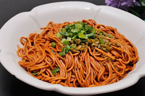 正宗热干面制作方法,热干面的制作过程