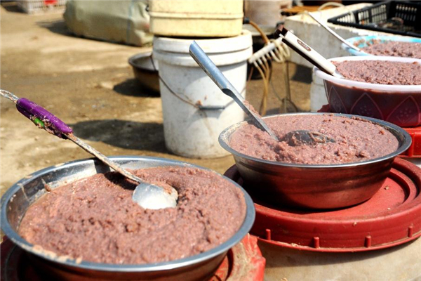 对虾酱和蜢子虾酱哪个好,蜢子虾酱和普通虾酱有什么区别