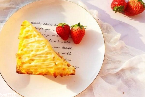 奶酪的正确吃法,奶酪不宜多吃