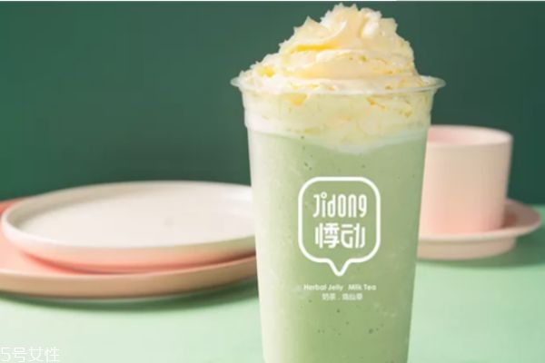 奶霜和奶盖的区别,奶霜和奶盖的区别图片