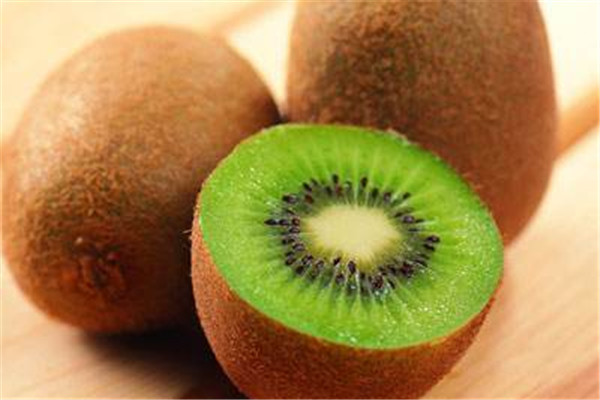 猕猴桃和香蕉可以一起吃吗有什么功效,猕猴桃和香蕉一起吃会怎么样