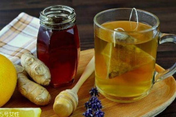 空腹不宜喝蜂蜜水,不能空腹喝蜂蜜水吗